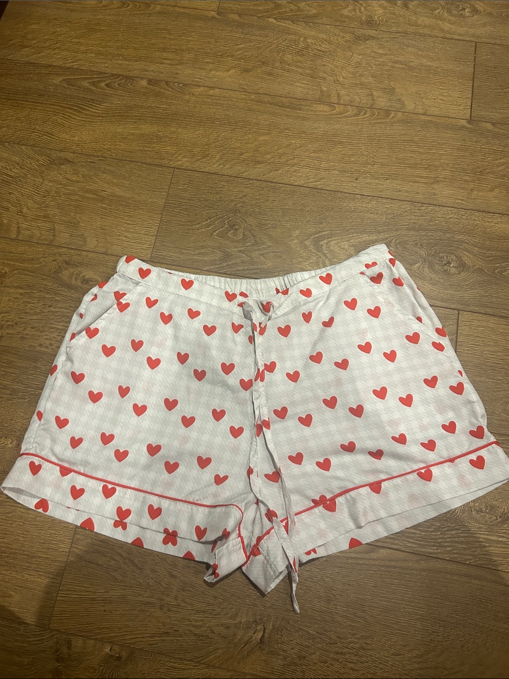 cupcakes & cashmere White Shorts with Red Heart Print